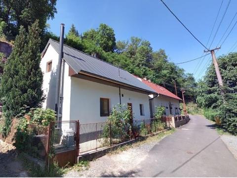 Prodej rodinného domu, Stříbrná Skalice, V podhrádí, 79 m2