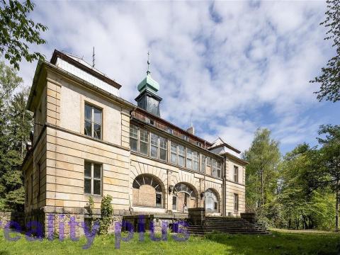 Prodej rodinného domu, Liberec - Liberec XV-Starý Harcov, Wolkerova, 1000 m2