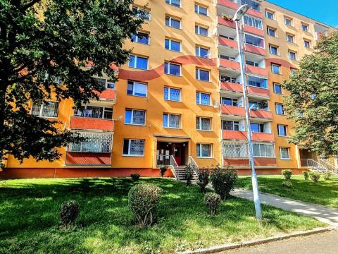 Prodej bytu 2+1, Bílina, Sídliště Za Chlumem, 60 m2