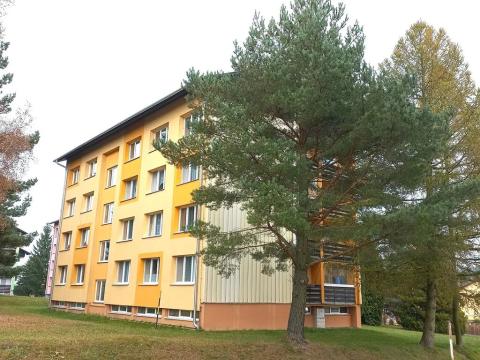 Prodej bytu 3+1, Studená, Komenského, 82 m2