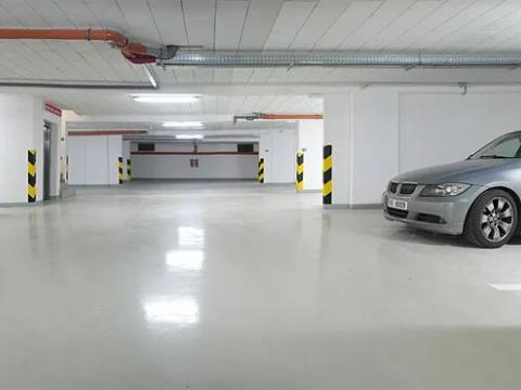 Prodej garážového stání, Karlovy Vary, Divadelní náměstí, 15 m2