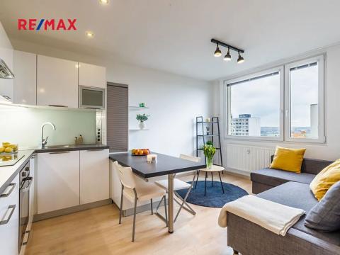 Prodej bytu 2+kk, Praha - Bohnice, Cafourkova, 38 m2