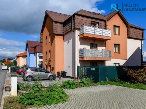 Prodej bytu 4+kk, Králův Dvůr, Na Lucberku, 132 m2