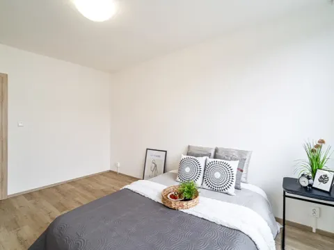 Pronájem bytu 3+kk, Praha - Černý Most, Jíchova, 80 m2