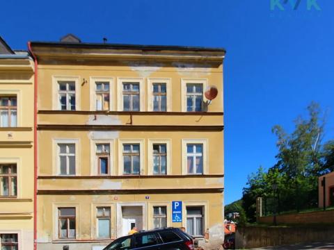 Prodej bytu 4+1, Karlovy Vary, Tylova, 89 m2