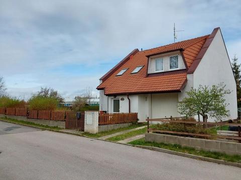 Prodej rodinného domu, Hostivice, Podzimní, 238 m2