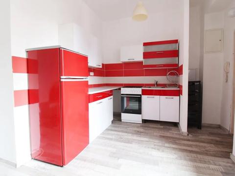 Pronájem bytu 2+kk, Praha - Vršovice, Donská, 45 m2