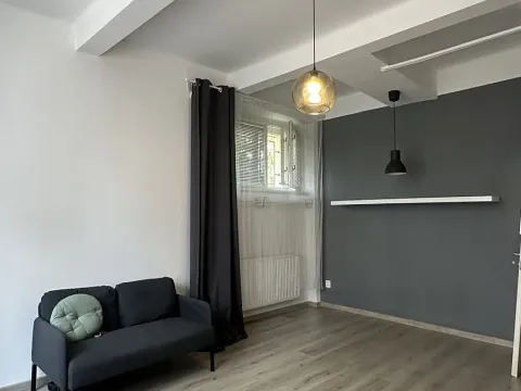 Pronájem bytu 1+kk, Praha - Střešovice, Na Hubálce, 25 m2