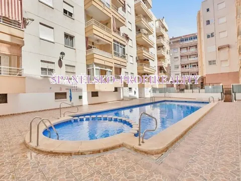 Prodej bytu 2+kk, Torrevieja, Španělsko, 50 m2