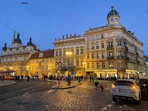 Prodej činžovního domu, Praha - Staré Město, 918 m2