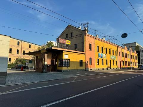 Pronájem skladu, Pardubice, Jana Palacha, 138 m2