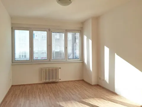 Pronájem bytu 2+kk, Praha - Strašnice, Černokostelecká, 49 m2