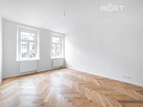 Prodej bytu 2+kk, Praha - Vinohrady, Velehradská, 46 m2