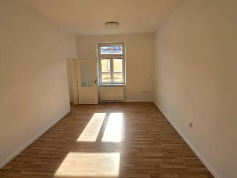 Pronájem bytu 3+1, Praha - Smíchov, Na Neklance, 80 m2