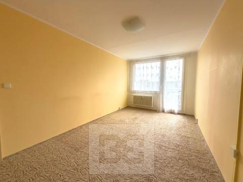 Pronájem bytu 2+kk, Praha - Kobylisy, Kyselova, 45 m2