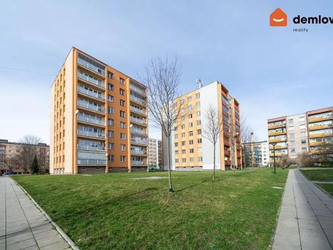 Prodej bytu 3+1, Opava, Bílovecká, 67 m2