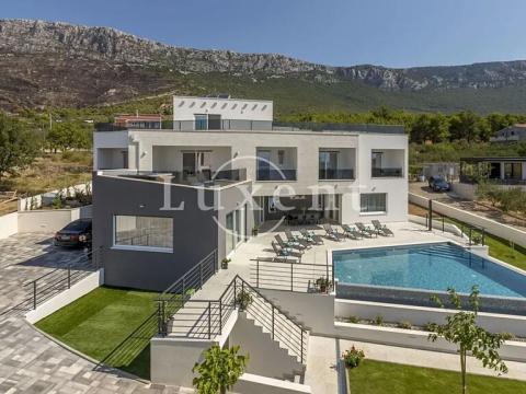 Prodej vily, Kaštela, Chorvatsko, 350 m2