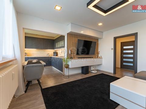 Prodej bytu 3+1, Česká Lípa, Rudolfa Hrušínského, 69 m2