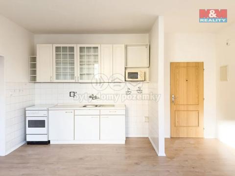 Prodej bytu 2+kk, Praha, Na Dvorcích, 45 m2