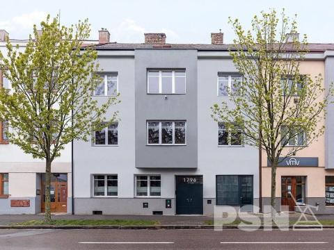 Prodej bytu 4+kk, Pardubice, Svobody, 82 m2