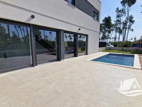 Prodej bytu 4+kk, Privlaka, Chorvatsko, 97 m2