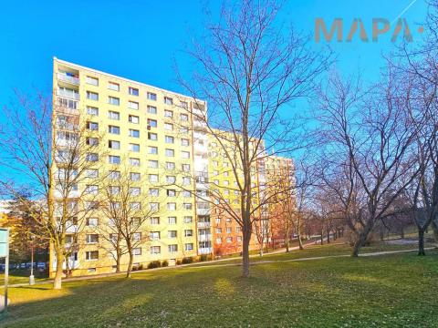 Pronájem bytu 2+1, Chomutov, Holešická, 62 m2