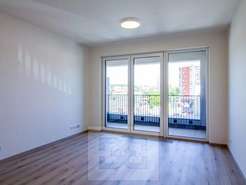 Pronájem bytu 1+kk, Praha - Hloubětín, Poděbradská, 32 m2