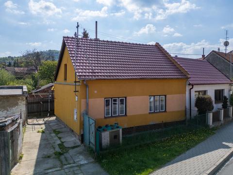 Prodej rodinného domu, Koryčany, Nádražní, 80 m2