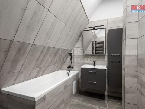 Prodej rodinného domu, Kmetiněves, 135 m2