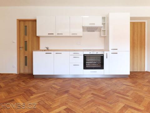 Pronájem bytu 1+kk, Praha - Libeň, U libeňského pivovaru, 42 m2