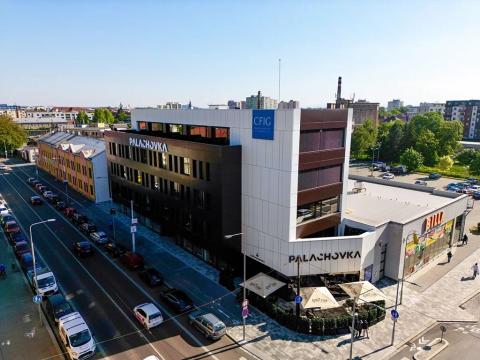 Prodej kanceláře, Pardubice, Jana Palacha, 2543 m2