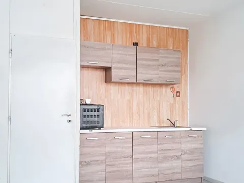 Pronájem bytu 1+kk, Chomutov, Seifertova, 22 m2