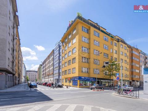 Prodej bytu 3+1, Praha - Holešovice, Veletržní, 105 m2