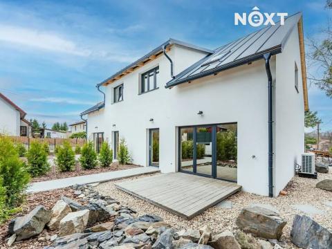 Prodej bytu 3+kk, Všestary, Strančická, 111 m2