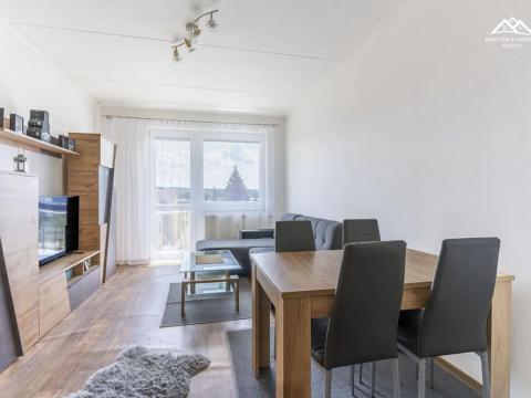Prodej bytu 2+kk, Ždírec nad Doubravou, nám. 9. května, 58 m2