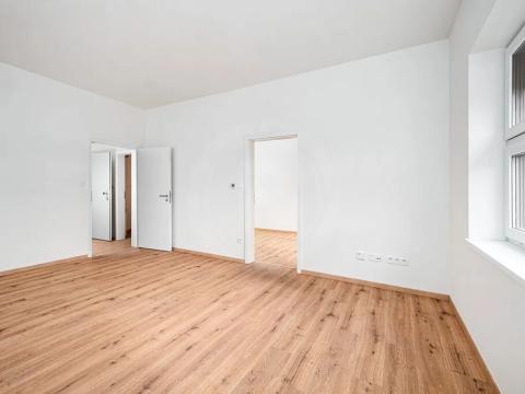 Prodej bytu 2+kk, České Budějovice, Hosínská, 51 m2
