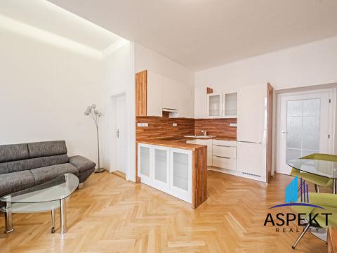 Pronájem bytu 2+kk, Praha - Bubeneč, Jugoslávských partyzánů, 60 m2