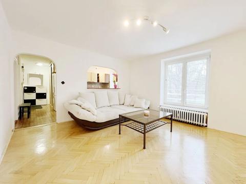 Prodej bytu 3+kk, Praha - Prosek, Letňanská, 77 m2