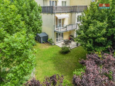 Prodej bytu 2+kk, Praha - Řeporyje, Wiesenthalova, 63 m2