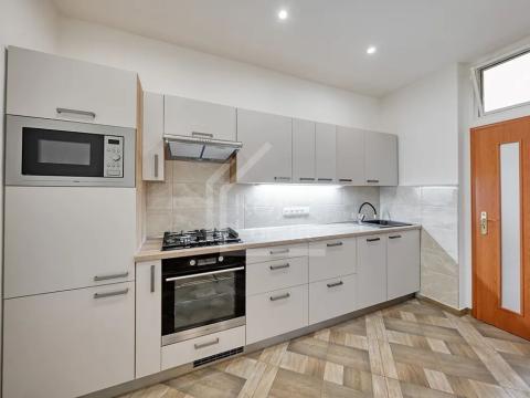 Pronájem bytu 3+1, Praha - Smíchov, Na bělidle, 87 m2