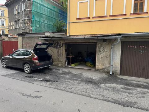 Prodej garáže, Liberec, U Besedy, 24 m2