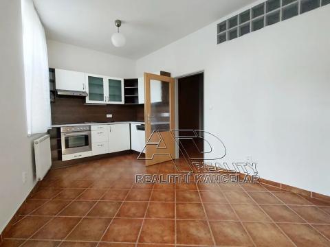 Pronájem bytu 2+1, České Budějovice, 75 m2