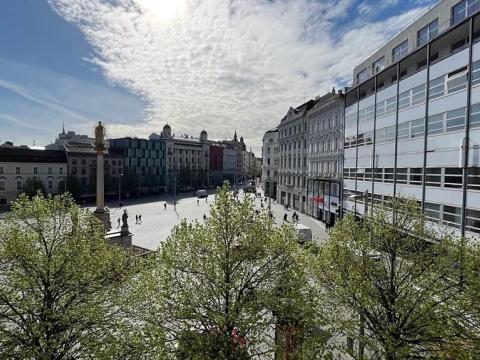 Pronájem obchodního prostoru, Brno, náměstí Svobody, 98 m2