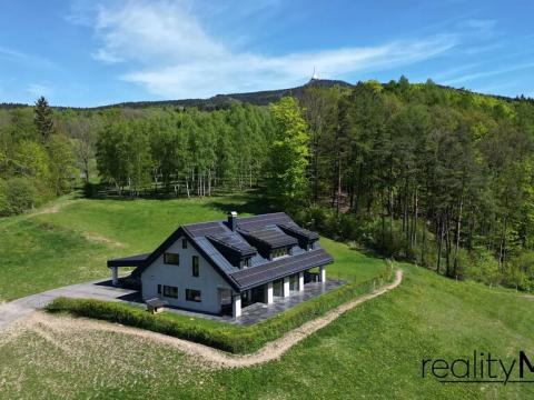 Prodej rodinného domu, Liberec, 470 m2