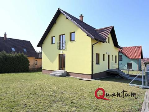 Pronájem rodinného domu, Praha - Miškovice, Před skálou, 135 m2
