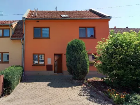Prodej rodinného domu, Kobylnice, Na Návsi, 149 m2