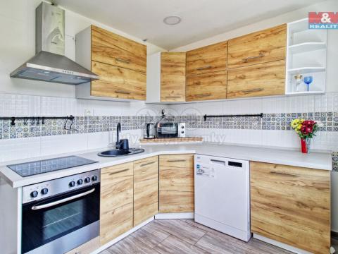 Prodej bytu 2+1, Chomutov, Borová, 61 m2