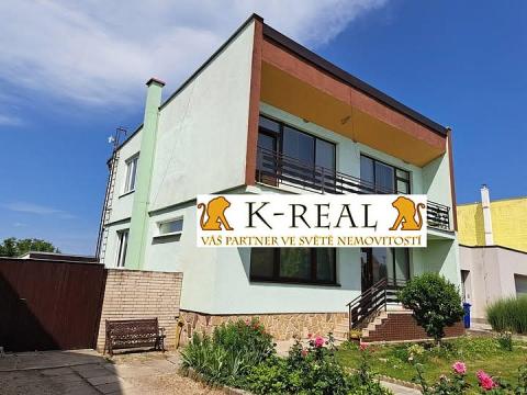 Prodej rodinného domu, Těšany, 200 m2