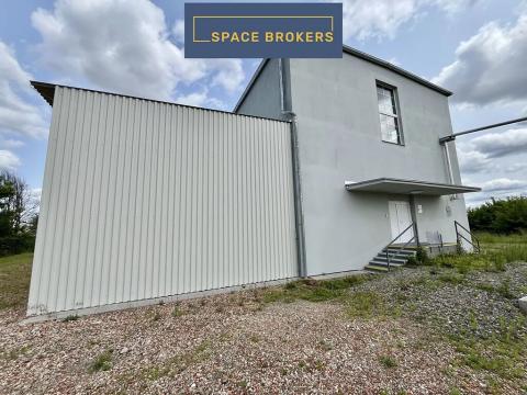 Pronájem skladu, Pardubice, 205 m2