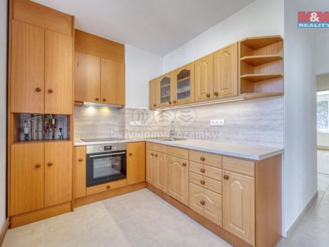 Pronájem bytu 3+1, Lubenec, Pražská, 82 m2